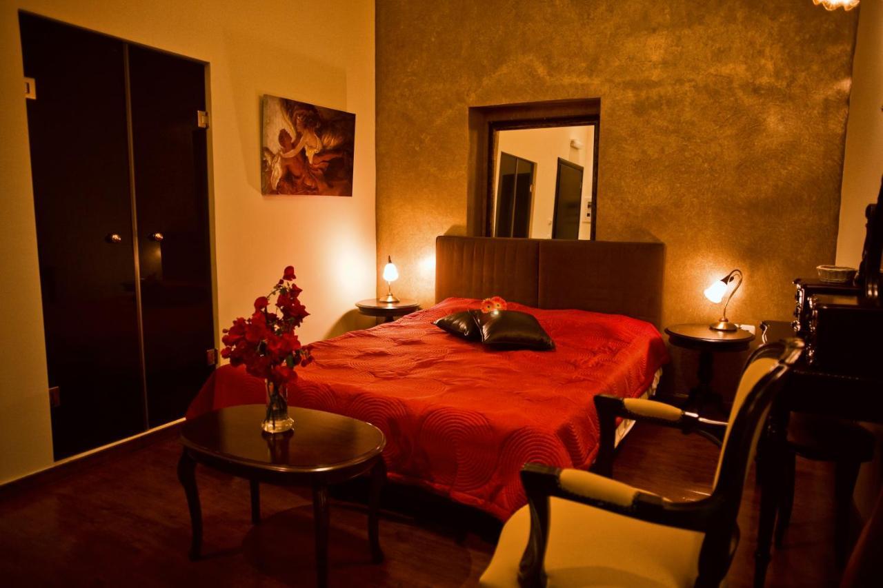 נאפפליו Andromeda Suites מראה חיצוני תמונה